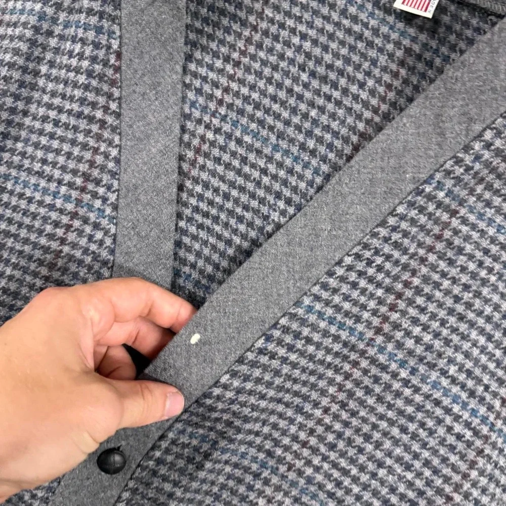 Vintage Pendleton Houndstooth Wool Cardigan Sweater Mens Large FLAWS USA